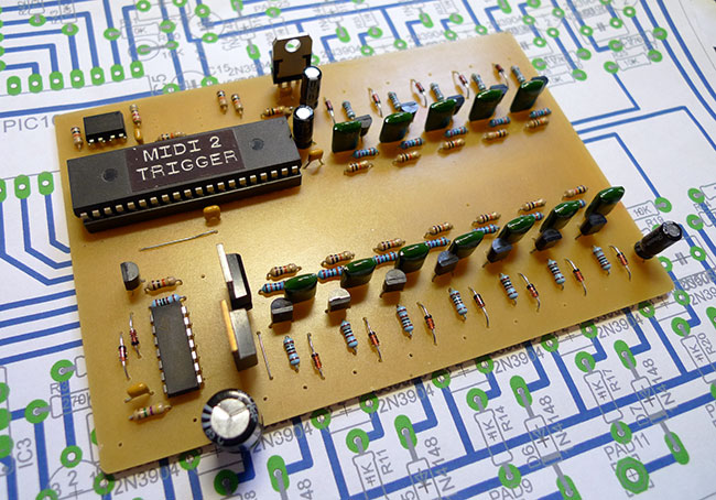 TR77 midi interface