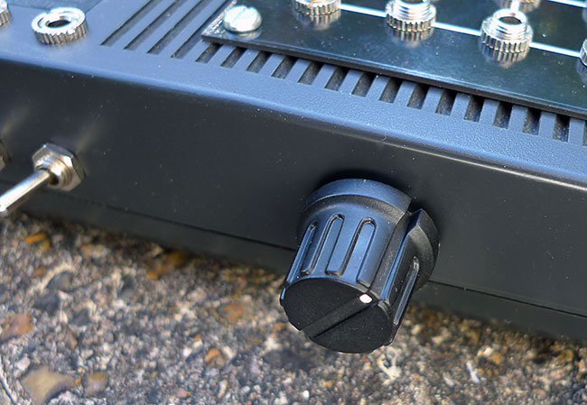 Casio SK5 reclocking knob