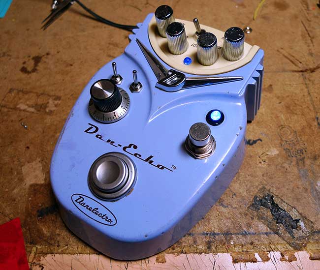 Modified Danelectro Dan-echo