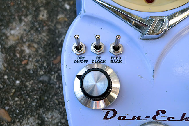 Modifed Danelectro DE1