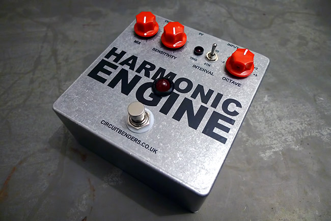 Harmonic Engine pedal